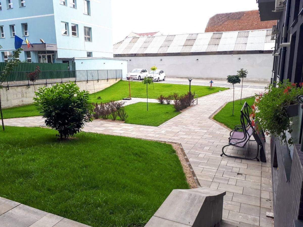 Highsky Oradea Apartments Εξωτερικό φωτογραφία